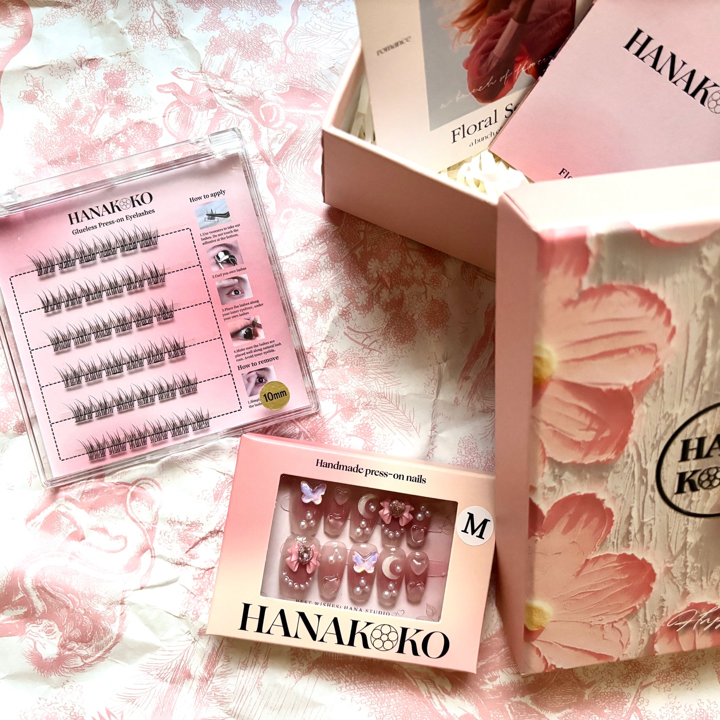 Nails+Lashes Bundle Box