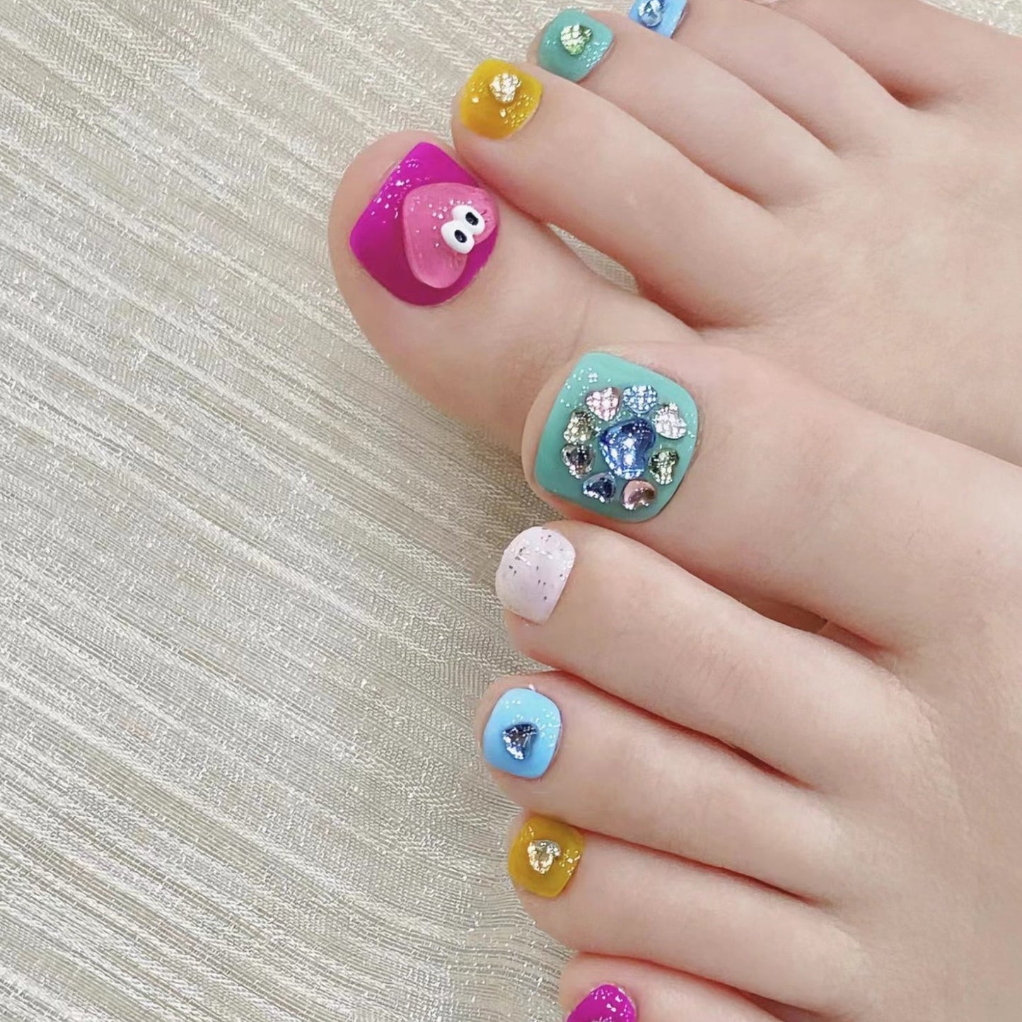 Color Cuties Toe Nails